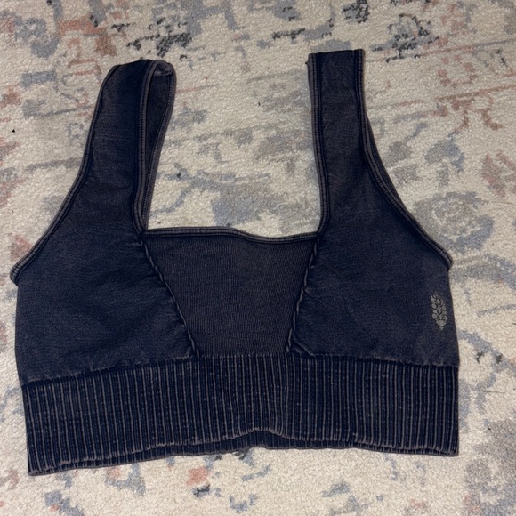 Fp movement bra Free People blueish Black Cropped Tank Top size m/l - Picture 1 of 4